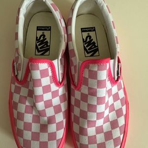 New without box Custom Pink Vans size women’s 7